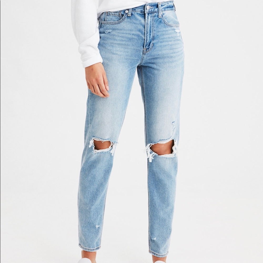 American Eagle Mom Jeans